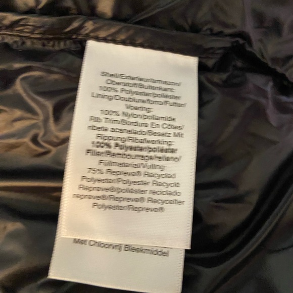 NWT DKNY BLACK BIBBED SHAWL COLLAR HOODED PUFFER SIZE LARGE - Picture 5 of 10